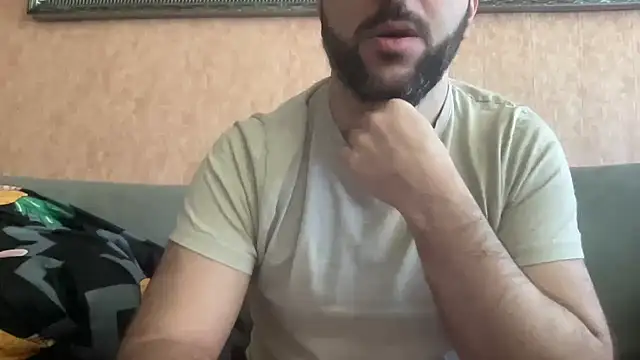 Snapshot of RedDante89 chatting on 02.11.25 RedDante89 online show from 02.11.25