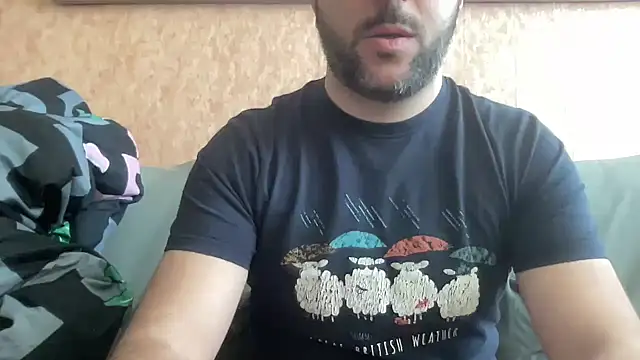 Snapshot of RedDante89 chatting on 03.15.25 RedDante89 online show from 03.15.25