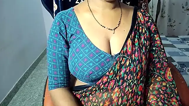 Snapshot of samyukthapuretelugu chatting on 07.18.26 samyukthapuretelugu online show from 07.18.26