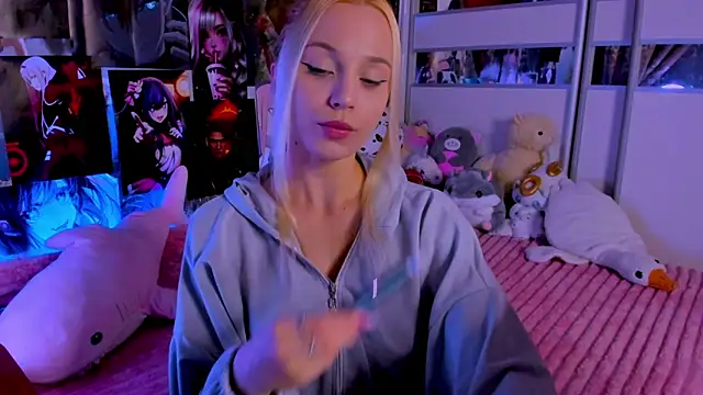 Cute  Pony online show from 12.14.25