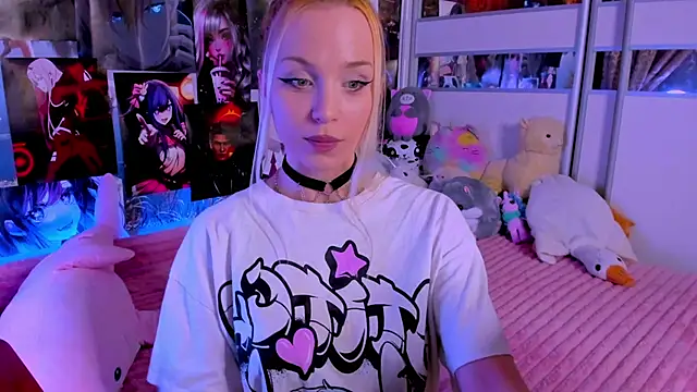 Snapshot of Cute__Pony chatting on 07.06.26 Cute Pony online show from 07.06.26