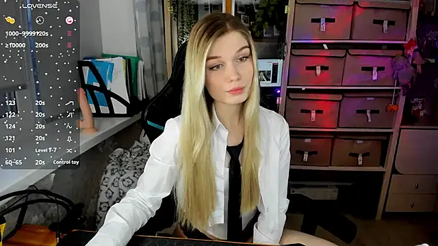 omg lina online show from 12.05.24