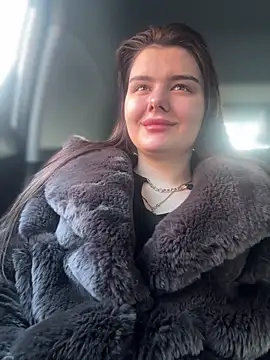 Snapshot of NikaMur chatting on 02.20.25 NikaMur online show from 02.20.25