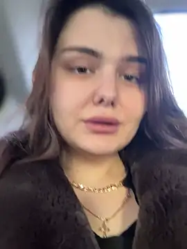 Snapshot of NikaMur chatting on 02.20.25 NikaMur online show from 02.20.25