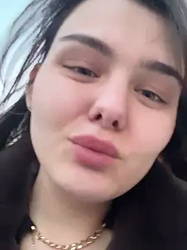 Snapshot of NikaMur chatting on 02.22.25 NikaMur online show from 02.22.25