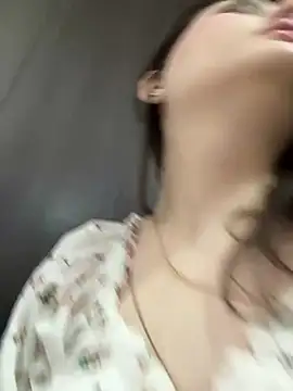 Snapshot of NikaMur chatting on 03.23.25 NikaMur online show from 03.23.25