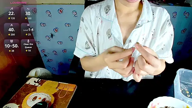   Saphia   online show from 03.25.26