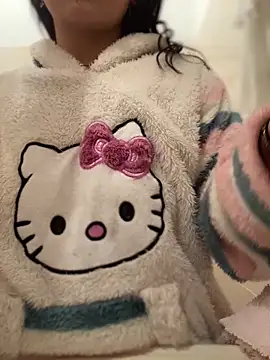 CharlotteScotte online show from 12.18.24