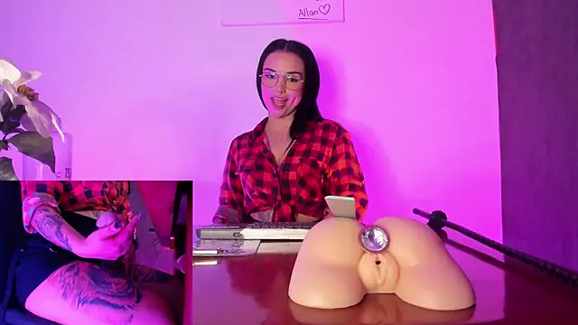 CharlotteScotte online show from 03.21.25