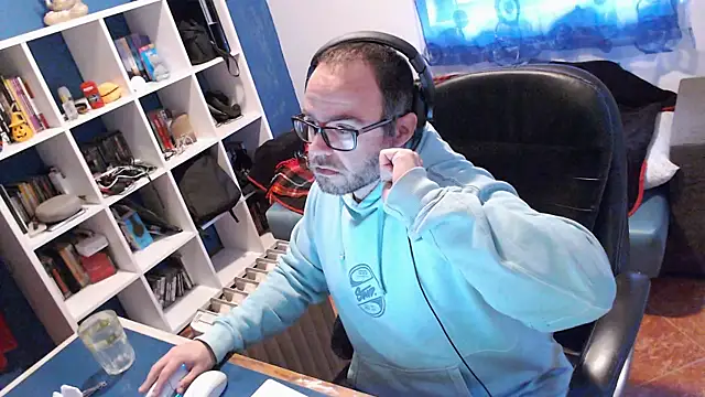 ravingr4d4 online show from 01.28.25