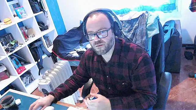 ravingr4d4 online show from 01.31.25