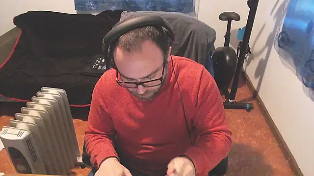 ravingr4d4 online show from 02.14.25
