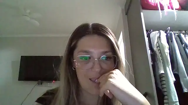 Daniela77771 online show from 03.06.26