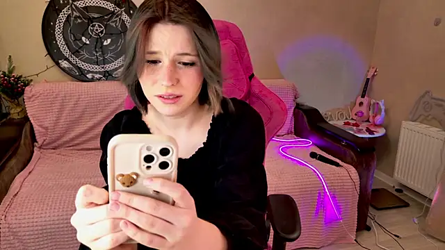 Snapshot of Alisa_Black_Star chatting on 01.12.25 Alisa Black Star online show from 01.12.25