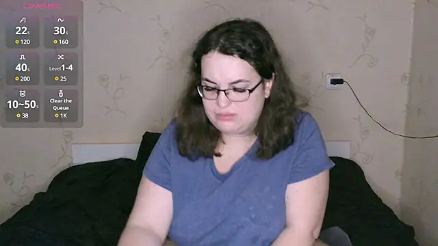 Snapshot of VladaCandy chatting on 12.28.24 VladaCandy online show from 12.28.24
