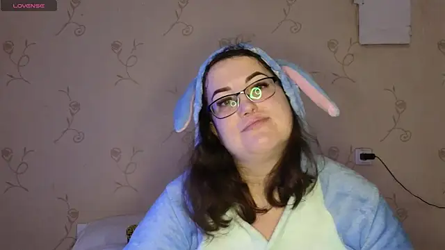 Snapshot of VladaCandy chatting on 02.01.25 VladaCandy online show from 02.01.25