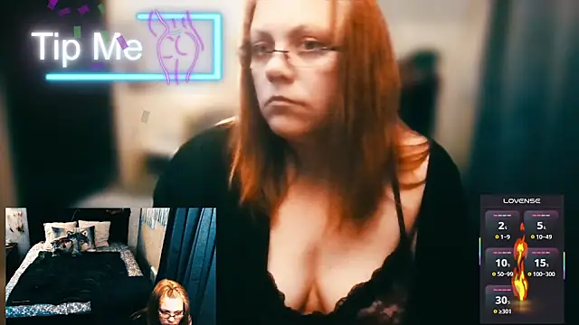 Snapshot of sexybeautifularies chatting on 04.18.26 sexybeautifularies online show from 04.18.26