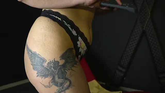 Snapshot of CelineConner chatting on 02.15.26 CelineConner online show from 02.15.26