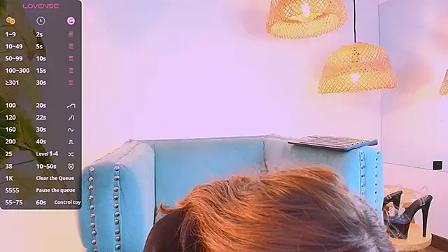 Snapshot of bellablack27 chatting on 03.09.25 bellablack27 online show from 03.09.25