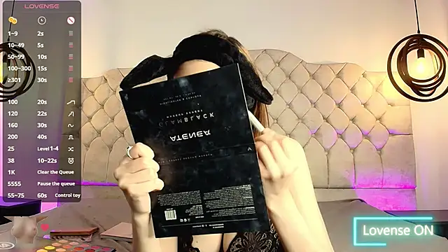 Snapshot of bellablack27 chatting on 03.13.25 bellablack27 online show from 03.13.25