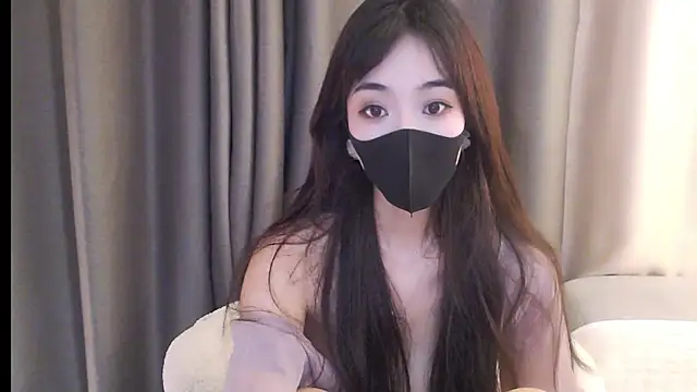 Snapshot of Duludulu_007 chatting on 09.25.25 Duludulu 007 online show from 09.25.25