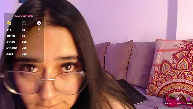 Snapshot of Megan_FE chatting on 10.18.25 Megan FE online show from 10.18.25