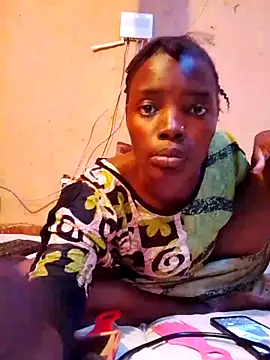 cute naimah online show from 11.10.25