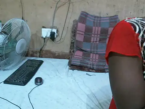 cute naimah online show from 05.13.26