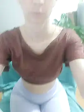 Snapshot of bebotaluna chatting on 02.05.25 bebotaluna online show from 02.05.25