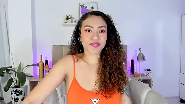 Snapshot of Zoe_Gruber chatting on 02.03.26 Zoe Gruber online show from 02.03.26