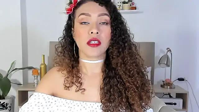 Snapshot of Zoe_Gruber chatting on 02.06.26 Zoe Gruber online show from 02.06.26