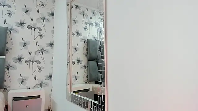 Ehotloveaxxx online show from 12.31.24