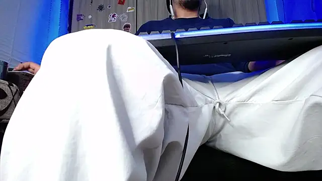 zacwatson  online show from 01.29.25