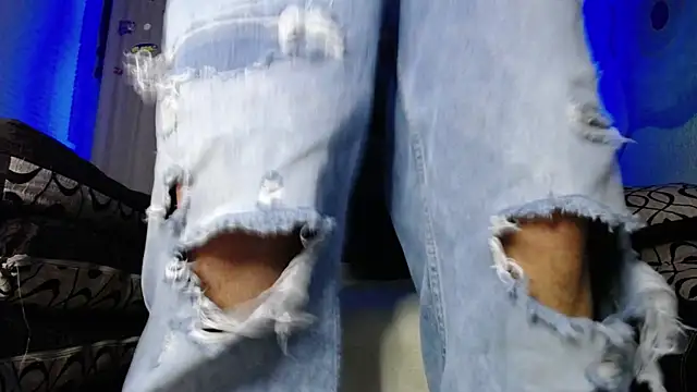 zacwatson  online show from 02.17.25