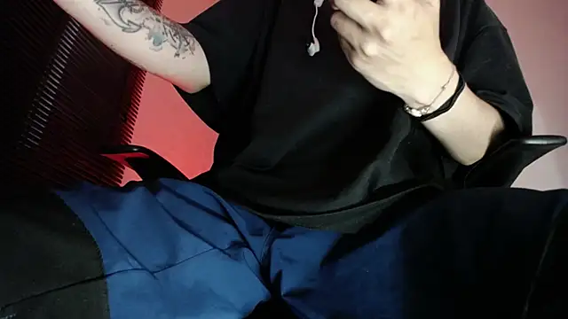 zacwatson  online show from 04.21.26