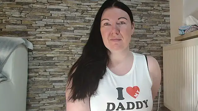 Snapshot of p6w_official chatting on 01.19.25 p6w official online show from 01.19.25