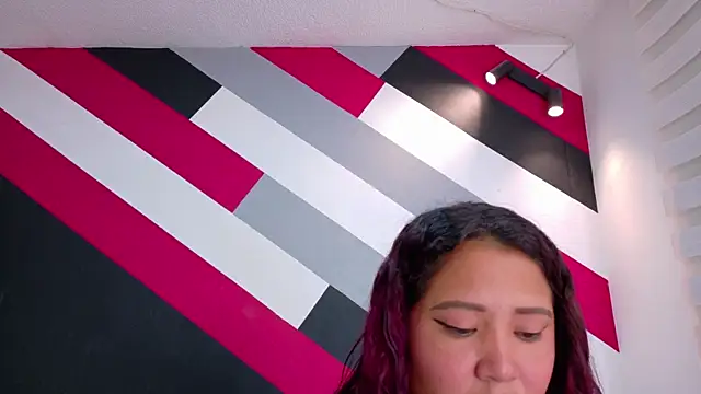 I am yours- online show from 11.24.25