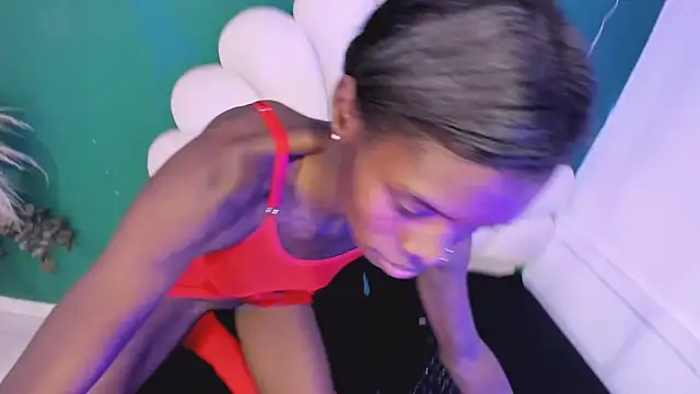 Snapshot of bonieklent chatting on 01.28.25 bonieklent online show from 01.28.25