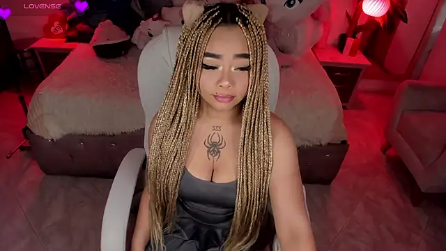 conny  curly online show from 03.14.25