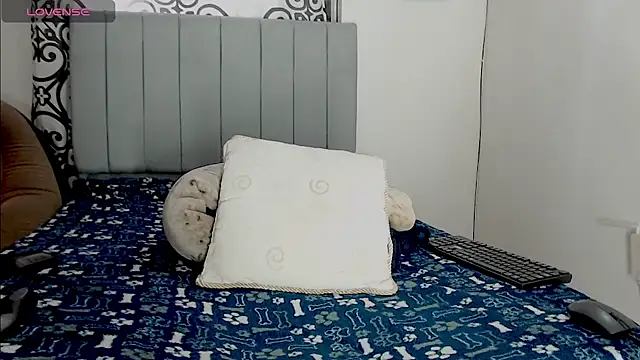 Snapshot of juan_stiven chatting on 10.29.25 juan stiven online show from 10.29.25