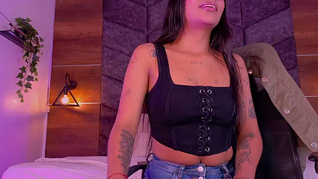 rachellmartinez online show from 11.17.25