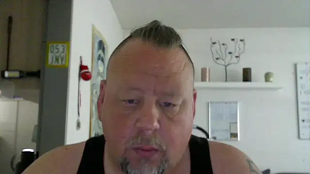 Snapshot of pimmelmann3 chatting on 05.04.26 pimmelmann3 online show from 05.04.26