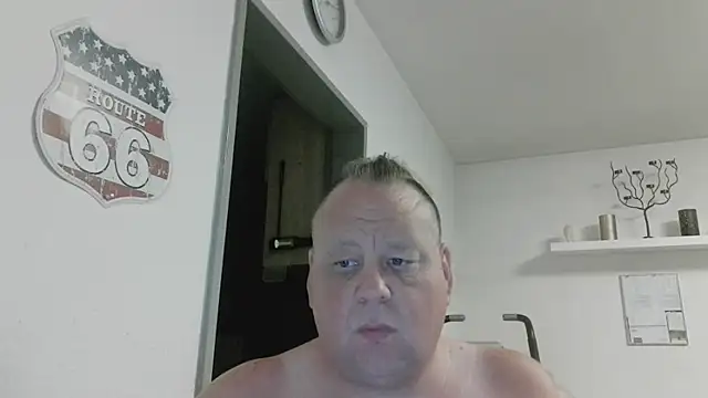 Snapshot of pimmelmann3 chatting on 06.11.26 pimmelmann3 online show from 06.11.26