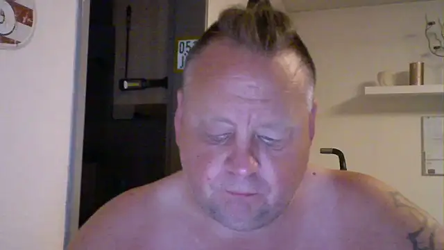 Snapshot of pimmelmann3 chatting on 06.16.26 pimmelmann3 online show from 06.16.26