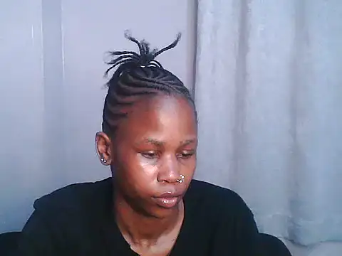 Snapshot of SexxyTerry chatting on 10.22.25 SexxyTerry online show from 10.22.25