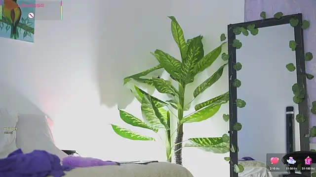 Snapshot of EmmaSanzz_ chatting on 02.20.26 EmmaSanzz online show from 02.20.26