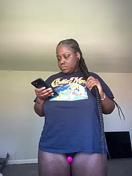 Snapshot of fantasygyal chatting on 05.16.26 fantasygyal online show from 05.16.26
