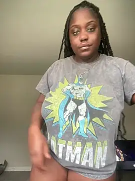 Snapshot of fantasygyal chatting on 05.20.26 fantasygyal online show from 05.20.26