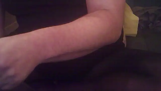 Snapshot of vimilili chatting on 12.30.24 vimilili online show from 12.30.24