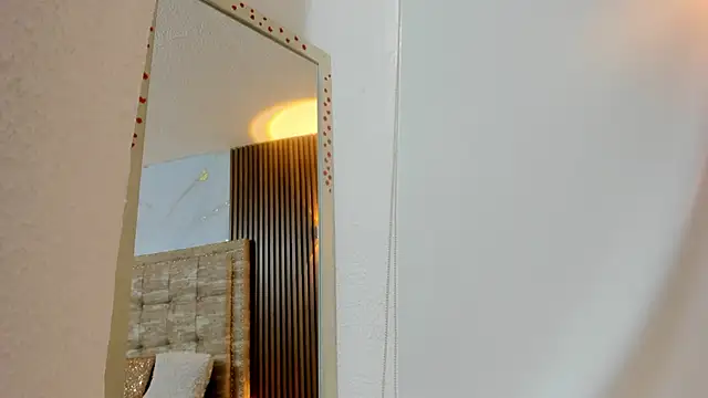 Snapshot of Carolina_hernandez22 chatting on 09.14.25 Carolina hernandez22 online show from 09.14.25